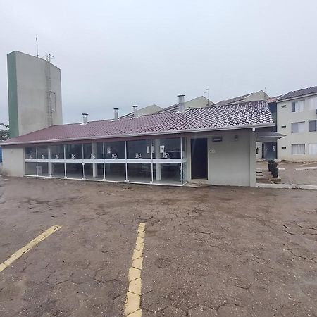 Apto Espetacular A 50 M Do Mar Em Condominio Com Piscinas Maravilhosas Guaratuba Εξωτερικό φωτογραφία