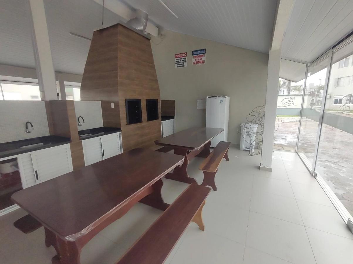 Apto Espetacular A 50 M Do Mar Em Condominio Com Piscinas Maravilhosas Guaratuba Εξωτερικό φωτογραφία