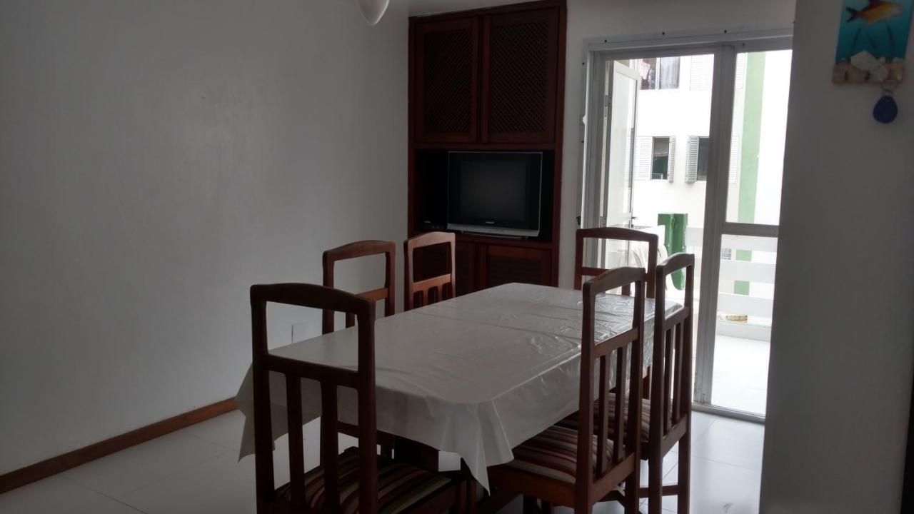 Apto Espetacular A 50 M Do Mar Em Condominio Com Piscinas Maravilhosas Guaratuba Εξωτερικό φωτογραφία